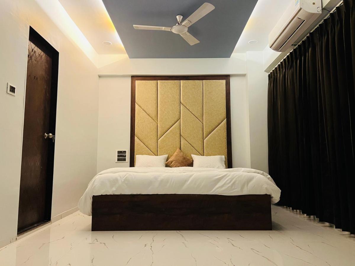 Hotel New City Light Surat Ngoại thất bức ảnh