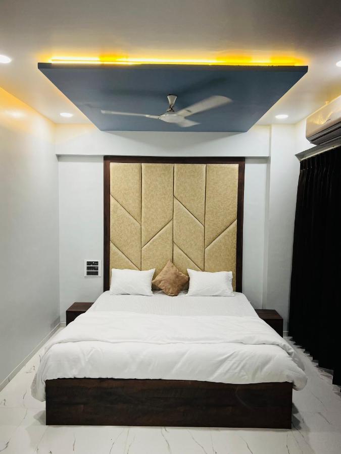 Hotel New City Light Surat Ngoại thất bức ảnh